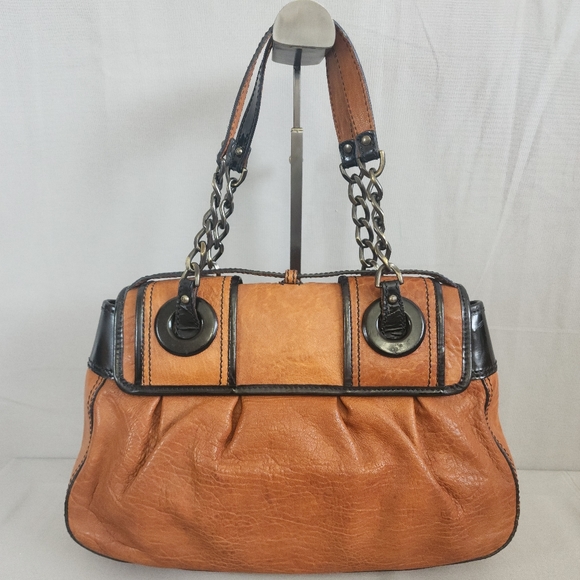 ✨️FENDI "B" Shoulder Bag - Picture 4 of 16